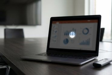 PowerPoint’te Sunum Sırasında Ekranı Karartma ve Odak Toplama